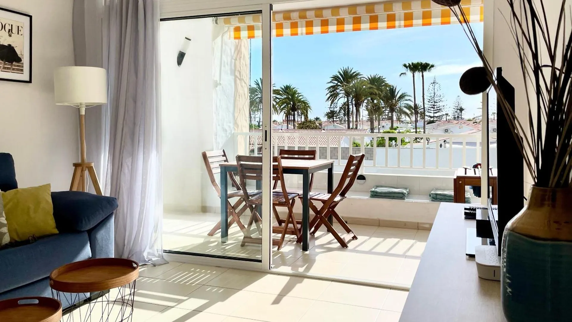 Moon Dunes Apartment - By Yumbo Center - Playa Del Ingles 0*, Playa del Inglés