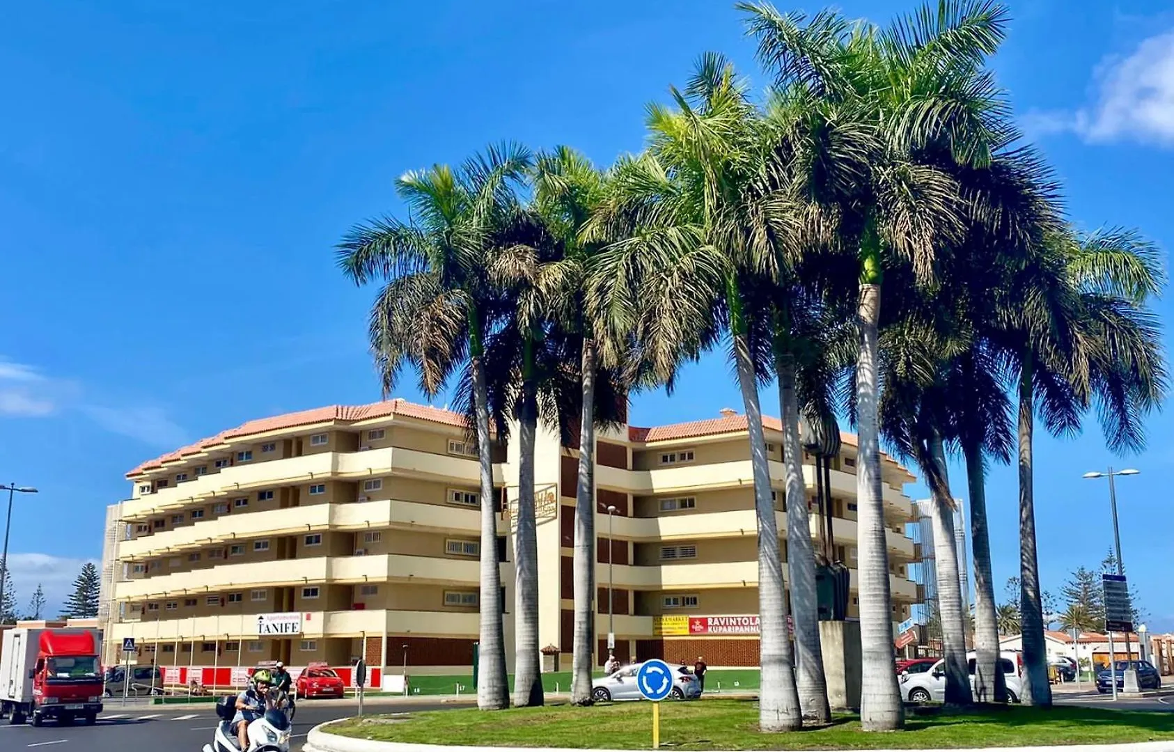 Moon Dunes Apartment - By Yumbo Center - Playa Del Ingles Spain