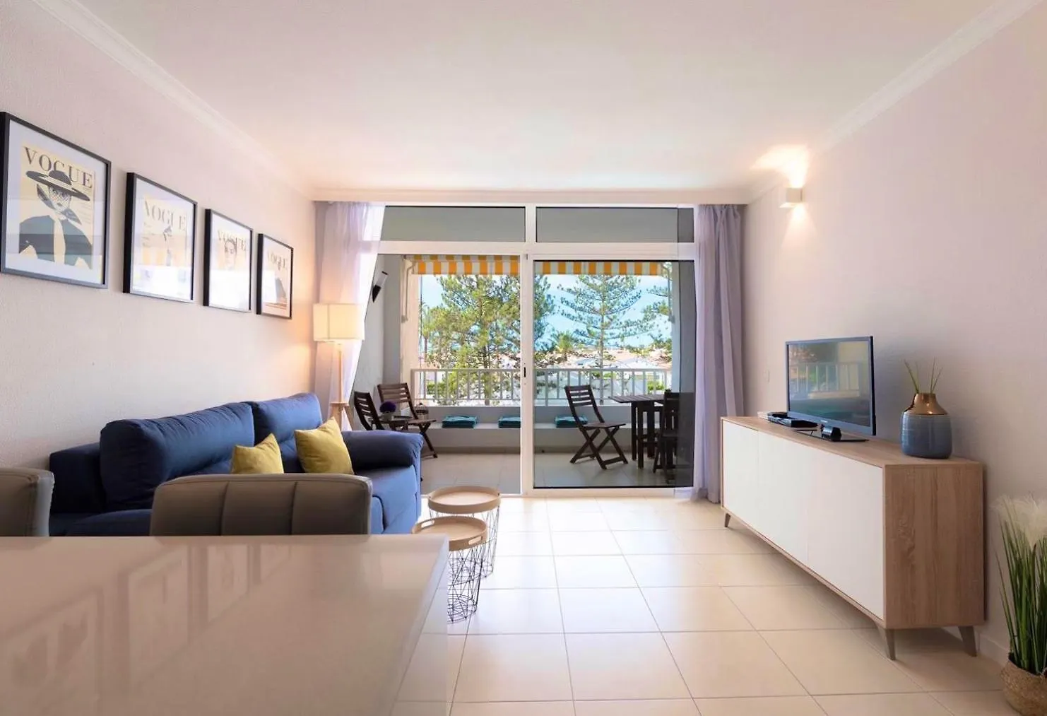 Moon Dunes Apartment - By Yumbo Center - Playa Del Ingles 0*, Playa del Inglés